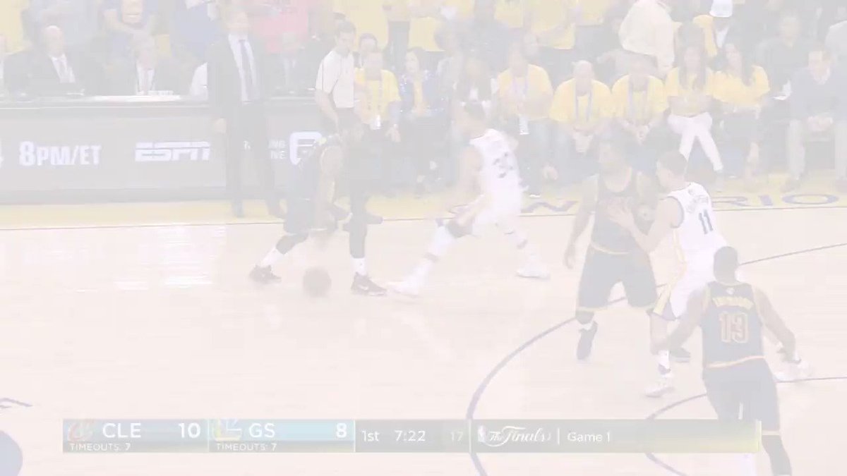 強固な守備でレブロン ジェームズから8ターンオーバーを誘発 22点差の圧勝でウォリアーズがnbaファイナル初戦を制す バスケット カウント Basket Count