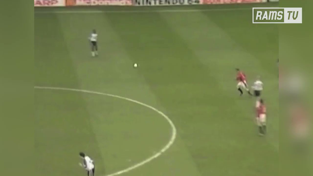 Any excuse to show this!

Happy Birthday Paulo Wanchope 