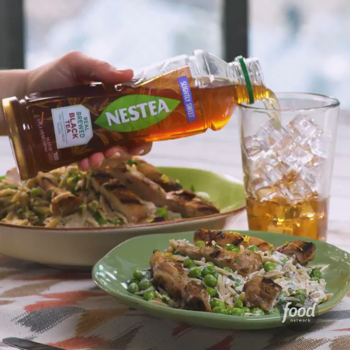 Hungry? @FoodNetwork whipped up a delicious recipe for Grilled Chicken with Creamy Lemon Pepper Orzo to pair with our refreshing #NewNESTEA! https://t.co/kZQJr2xjIe