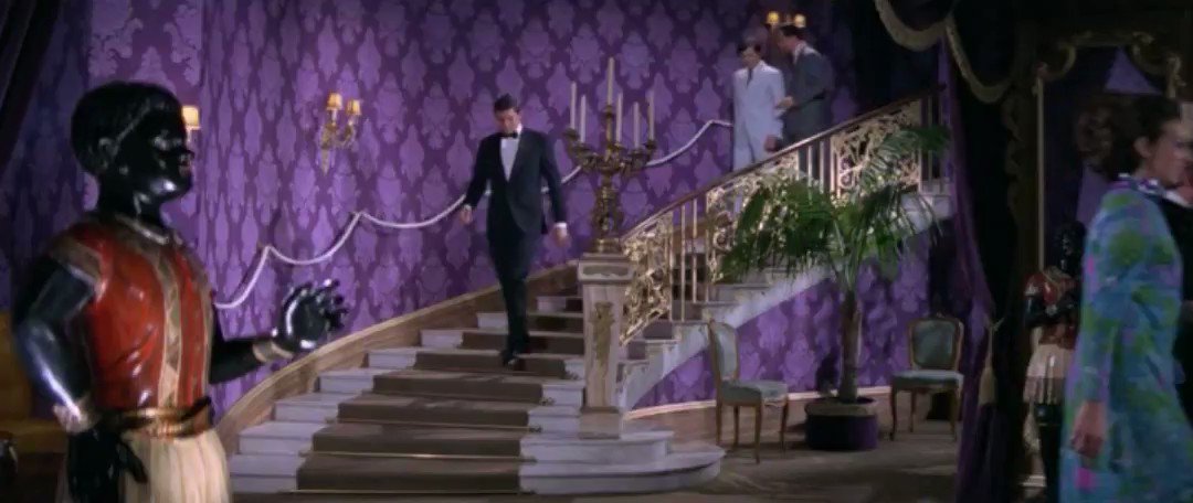 A very happy birthday to George Lazenby. George played James Bond in ON HER MAJESTY S SECRET SERVICE (1969). 