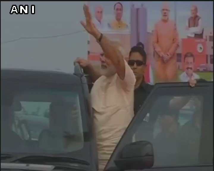  Prime Minister Narendra Modi waves as crowd in Amreli wishes him Happy Birthday 