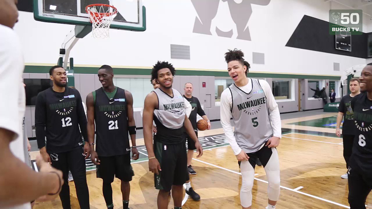 Giannis Antetokounmpo gets a special happy birthday song from the rookies 