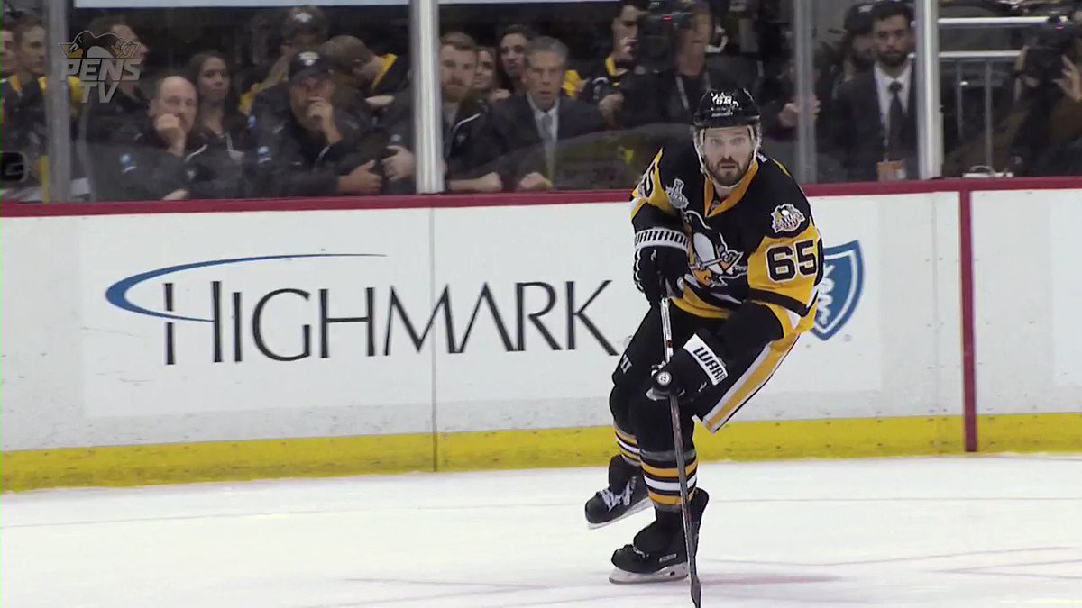 This video just played in-arena for Ron Hainsey. Thanks for making last spring a memorable one. https://t.co/pa1dve5ltG