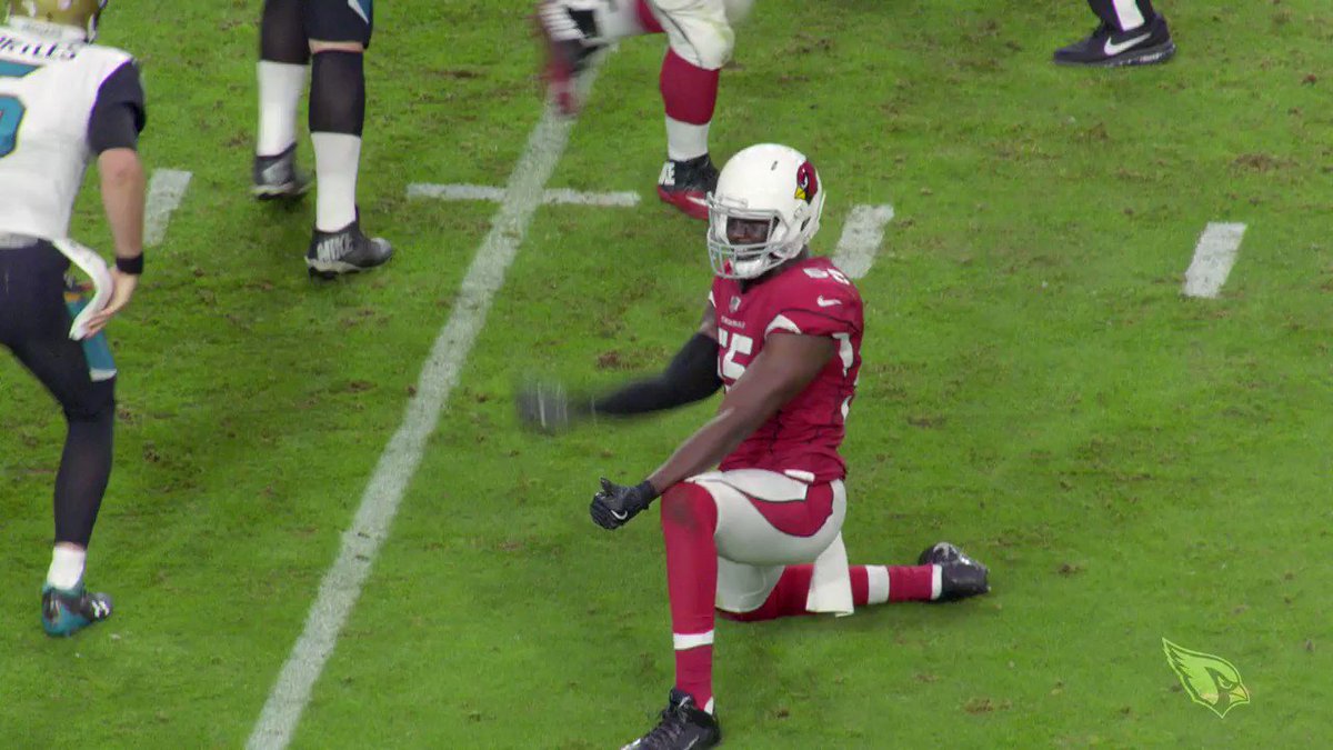 Better Chandler Jones celebration?  For 🎸, RETWEET  For Milly Rock, reply with "@ChanJones55 #ProBowlVote" https://t.co/YghNCH52iP