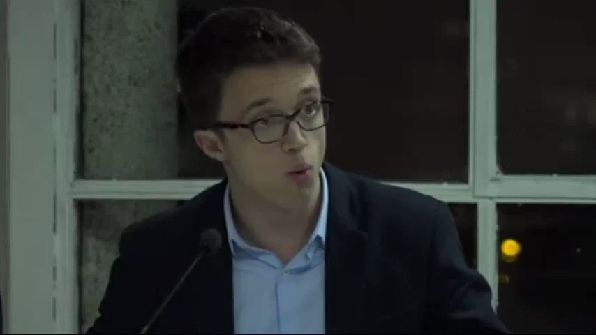 España está paralizada por la falta de entendimiento. Necesitamos acordar una #LeyElectoralMásJusta que garantice la igualdad de todos los votos y fomente el diálogo entre territorios y entre generaciones. Solo así encaramos el futuro de nuestro país.