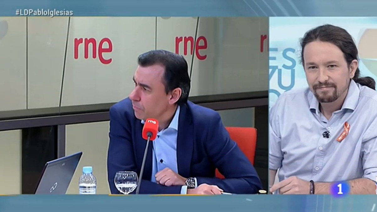 El portavoz del PP miente. Como ha dicho @Pablo_Iglesias hoy, nuestra propuesta de #ReformaElectoral mejora la proporcionalidad manteniendo los diputados de cada provincia. Si el PP tiene el 25% de los votos, no debe tener el 35% de los diputados. Se llama reglas justas.