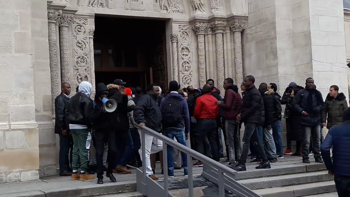 Image result for saint denis necropole migrants musulmans