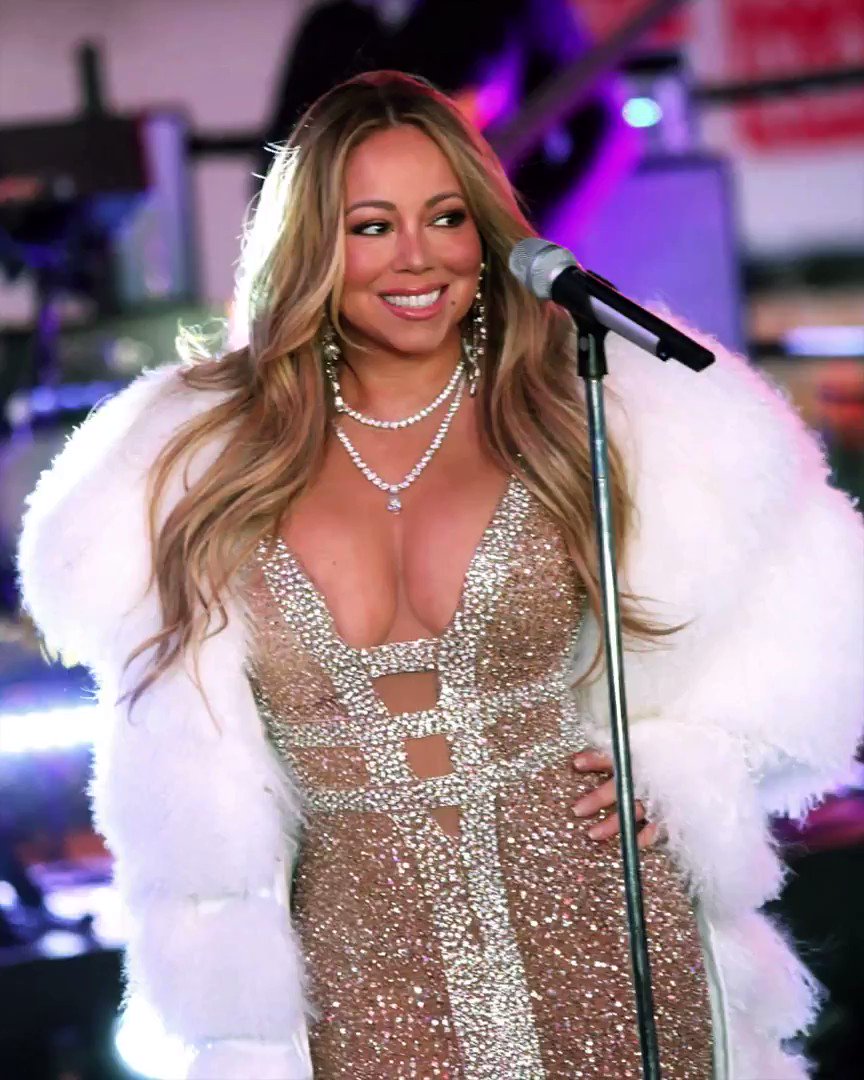 Happy birthday, Mariah Carey.

Most solo number ones, longest run at number one, and an icon through every era. 