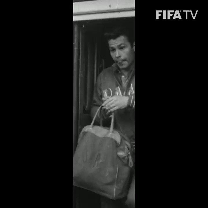 Happy 85th birthday, Just Fontaine  The only man to score 13 goals at a single  