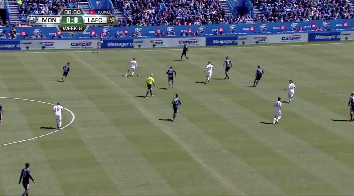 This clip shows my two biggest issues/worries with LAFC. Slow to close & unable to win the ball through central midfield, and Ciman's penchant for playing hero ball with low-percentage defensive gambles. #MTLvLAFC