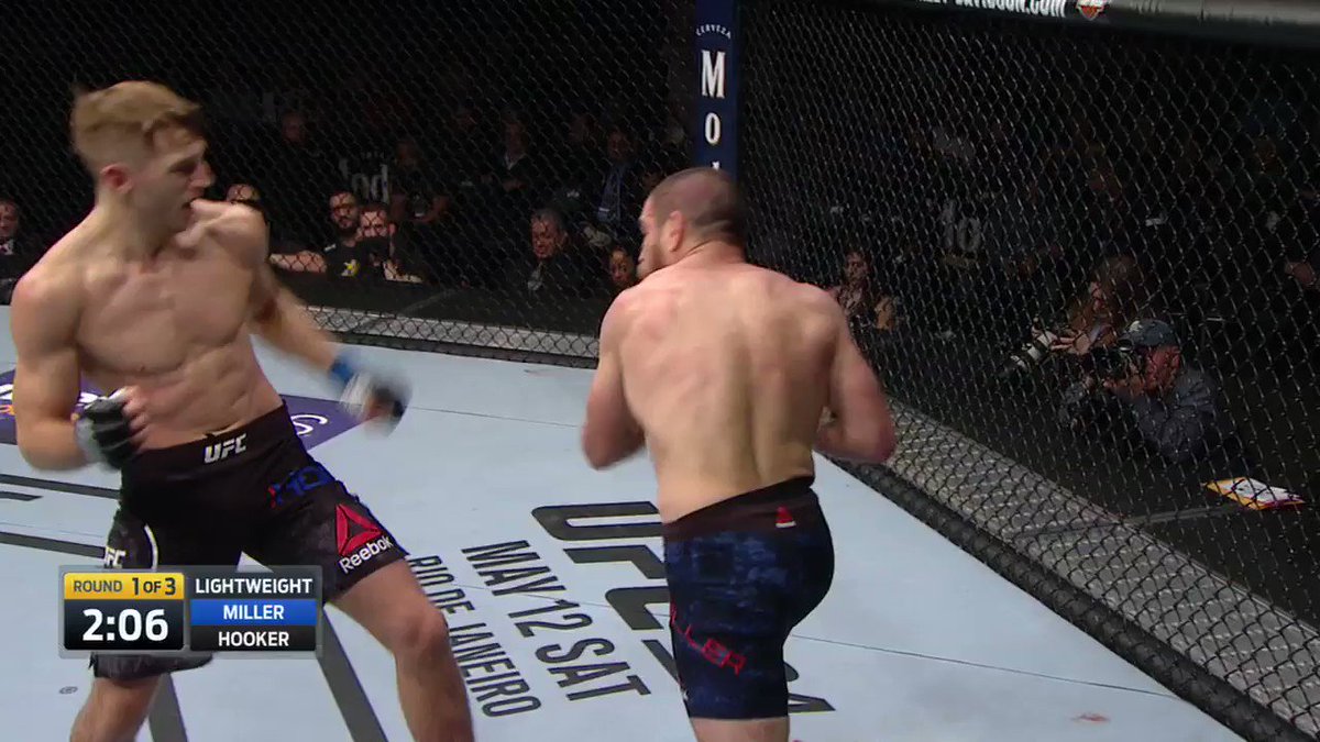 ゴング格闘技 Ufc ダニエル フッカーがジム ミラーを1r Ko ゴング格闘技 Ufc ダニエル フッカーがジム ミラーを1r Ko