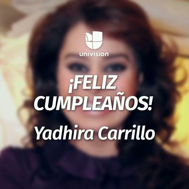 Yadhira Carrillo hoy está de manteles largos celebrando un año más de vida    ¡Happy Birthday! 