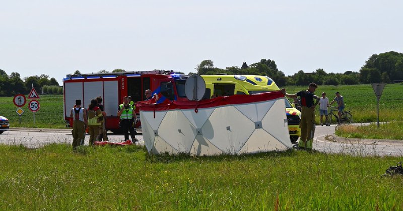 Dodelijke aanrijding tussen scootmobiel en auto in Hijum