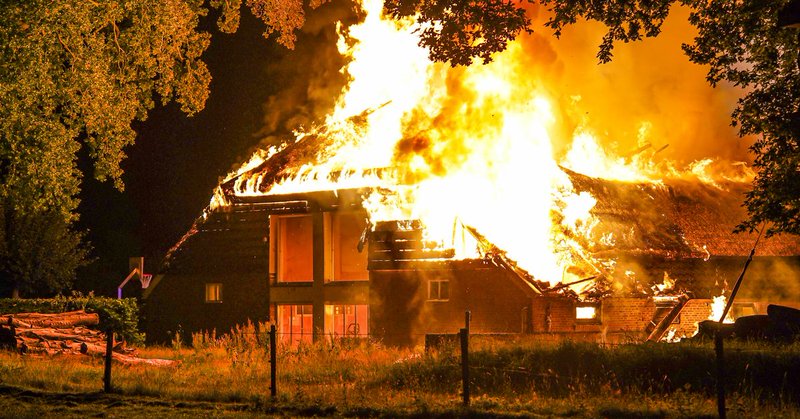 Uitslaande brand op zorglocatie in Peest