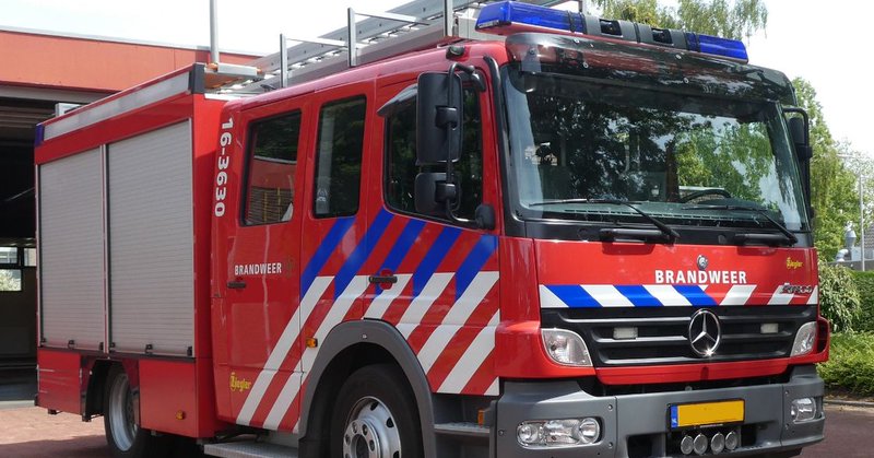 Uitslaande brand bij Cosis in Peest