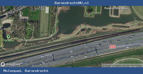 Buitenbrand op het Molenpad in Barendrecht
