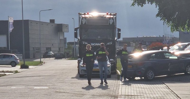 Twee mannen uit Urk opgepakt voor grootschalige drugstransporten