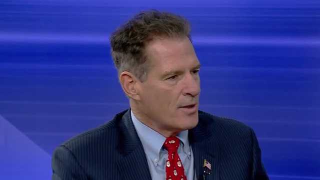 AdamSextonWMUR's tweet card. Scott Brown is in. The Rye Republican is launching another campaign to return to the U.S. Senate, WMUR Political Director Adam Sexton was first to report on Wednesday.