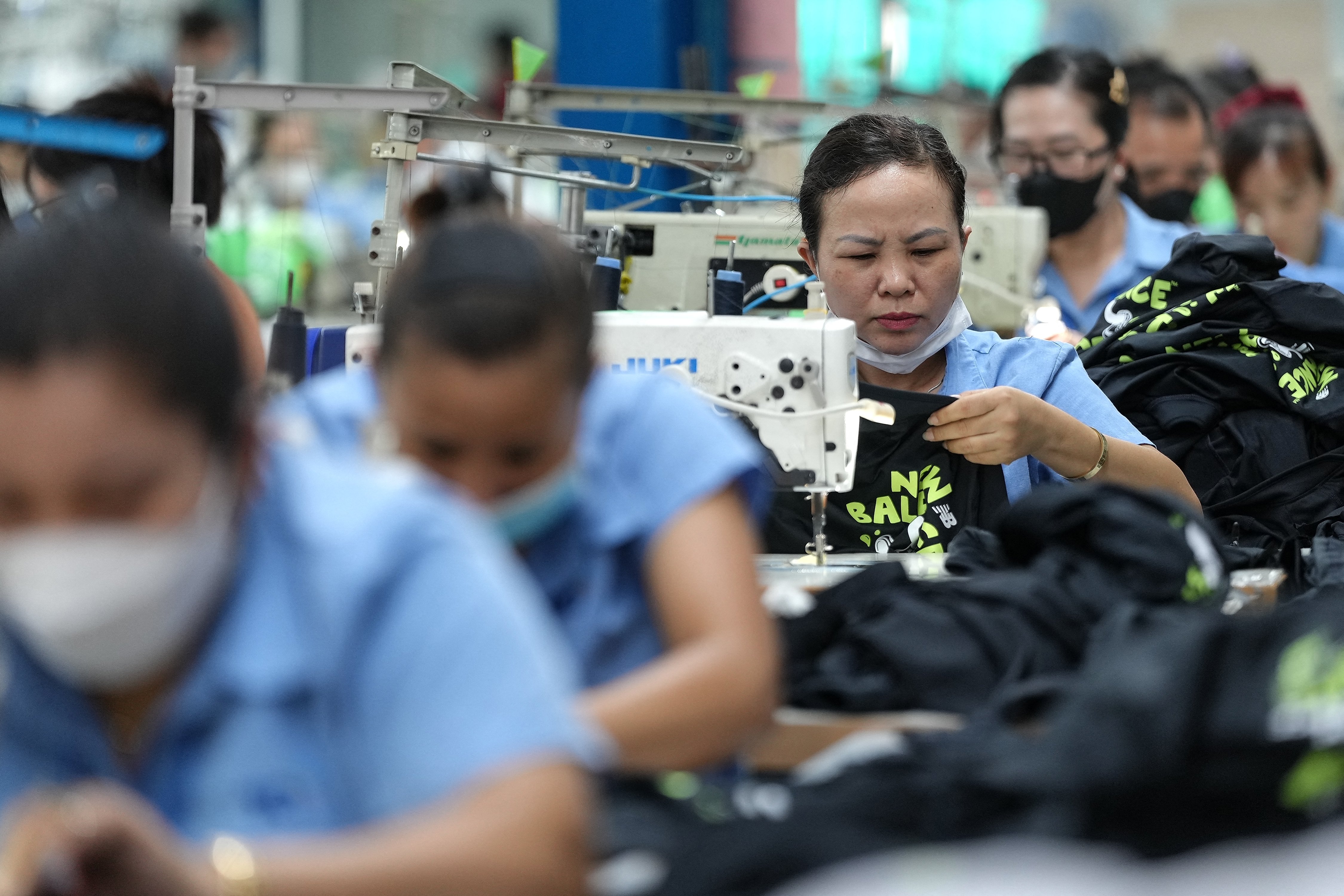 drdesrochers's tweet card. President Donald Trump said he will reduce tariffs on Vietnam while Hanoi will open its market to U.S. agricultural products and strengthen rules of origin standards to cut down on transshipment,...