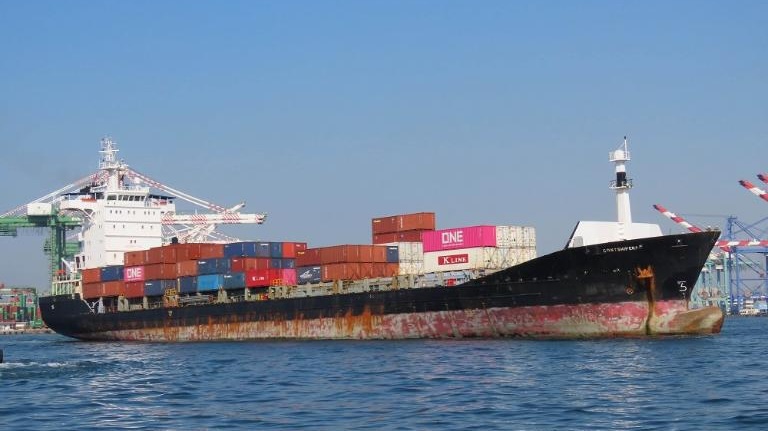 coventrytuc's tweet card. A ship meant to be loaded with military equipment for Israel is docked in France - but courageous dockworkers are refusing to load it. They’re taking a stand for peace, justice, and Palestine. Let’s...