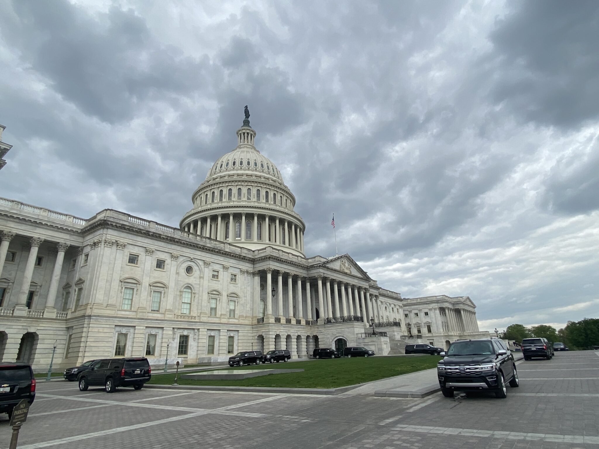 OhFairDistricts's tweet card. Good government leaders in Ohio are worried about state lawmakers attempting to 'bake in' 2026 election results long before voters head to the polls, as Ohio faces a new round of congressional...