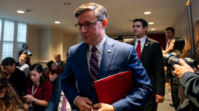 kenbielicki's tweet card. House Republicans who were at odds all week over the Trump administration’s handling of Jeffrey Epstein disclosures are holding their breaths to see if the tsunami of criticism from their base over…