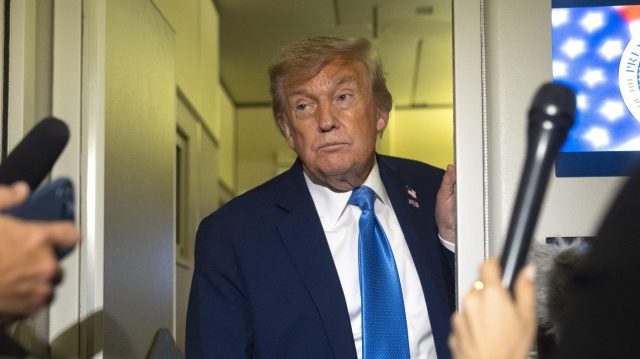 mirandanazzaro's tweet card. President Trump signed an executive order Thursday extending the deadline for TikTok’s parent company to divest the popular video sharing app by 90 days. The order punts the deadline for Chin…