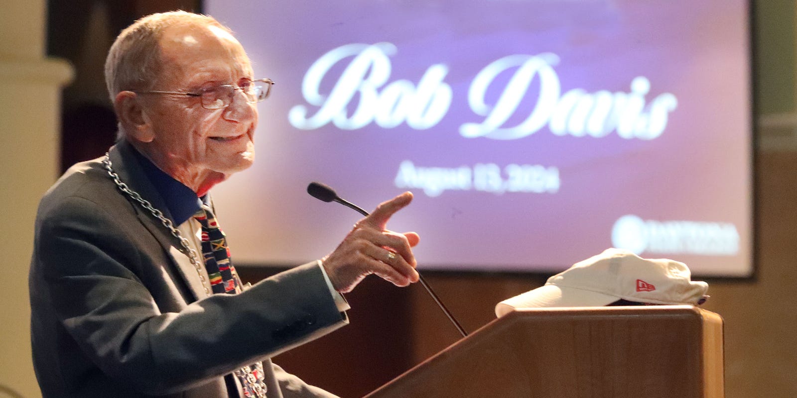 FRLAnews's tweet card. Known for his love of the New York Mets, ballroom dancing and education, Davis was deeply involved in the community for nearly 60 years.