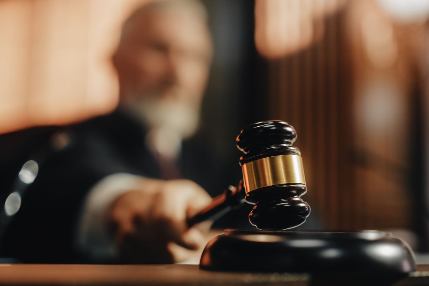 StarlingTrust's tweet card. In a Delaware trial that begins this week, current and former Meta executives and directors are facing a landmark shareholder lawsuit alleging that board mismanagement caused billions in penalties...