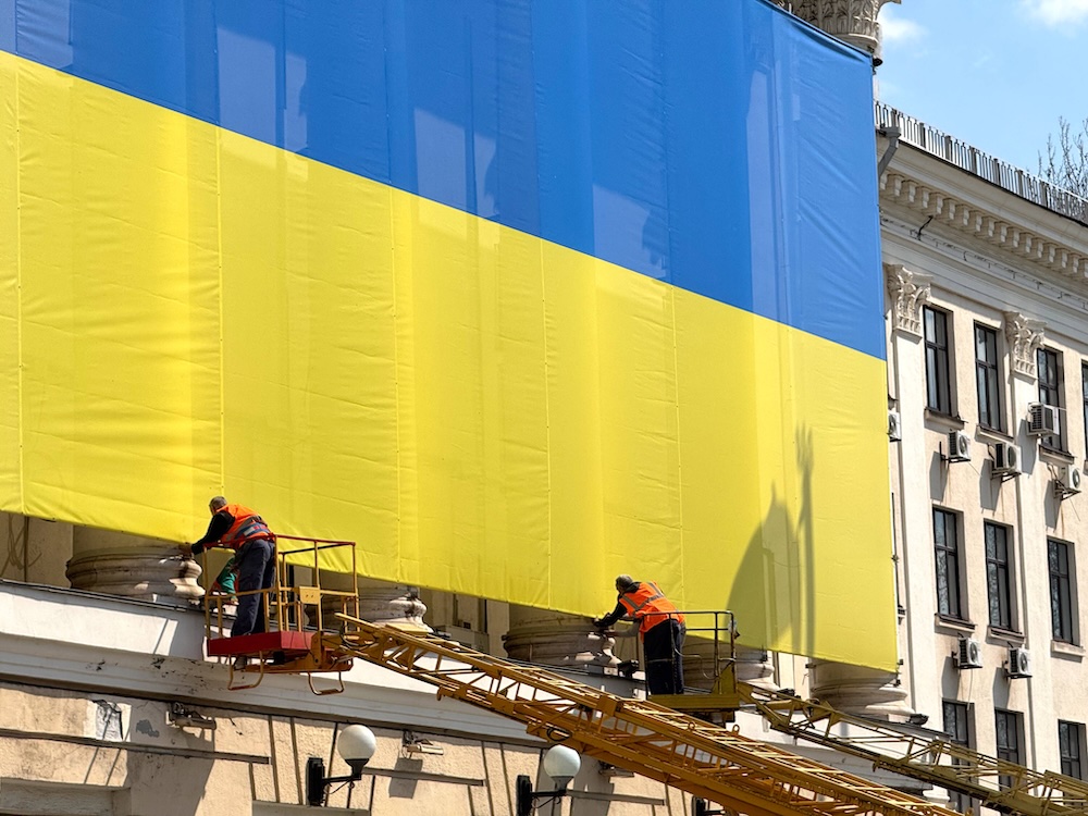 rosaluxglobal's tweet card. As the Russian invasion drags into its fourth year, the Ukrainian government is launching a controversial revision of labour legislation