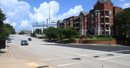 MaayanSchechter's tweet card. The six-lane portion of Taylor Street that runs by Finlay Park is much wider than needed given its traffic count. Could an SCDOT project change that?