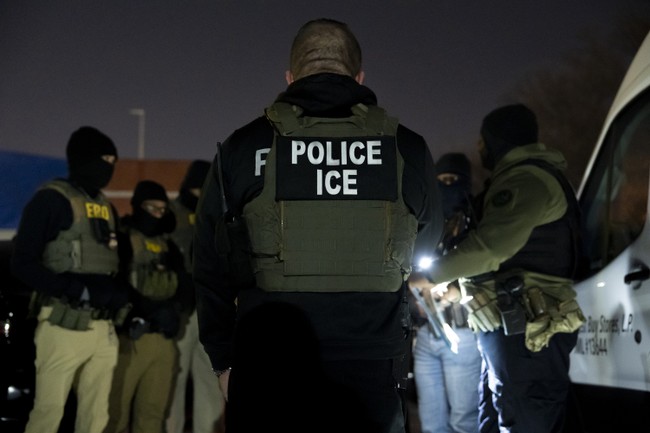 TABSReport's tweet card. ICE Chief criticizes Arlington's sanctuary policies over a twice-deported sex offender case.
