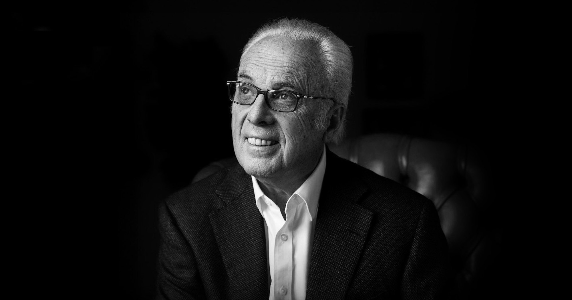 DustinBenge's tweet card. For over half a century, John MacArthur (1939–2025) preached God’s word with unflinching faithfulness and heart-piercing power. The fruit will endure.