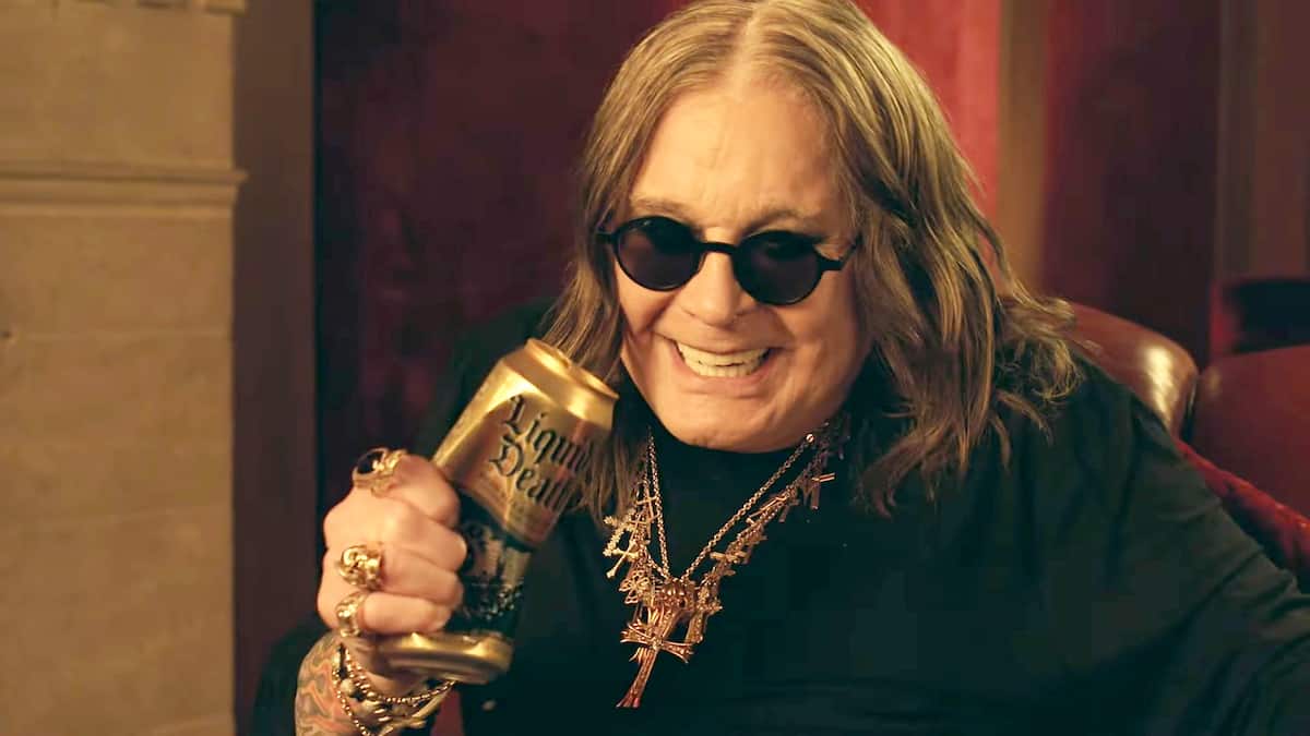 JdeMontreal's tweet card. Ozzy Osbourne, s’est éteint mardi matin, moins de trois semaines après avoir donné son tout dernier concert.