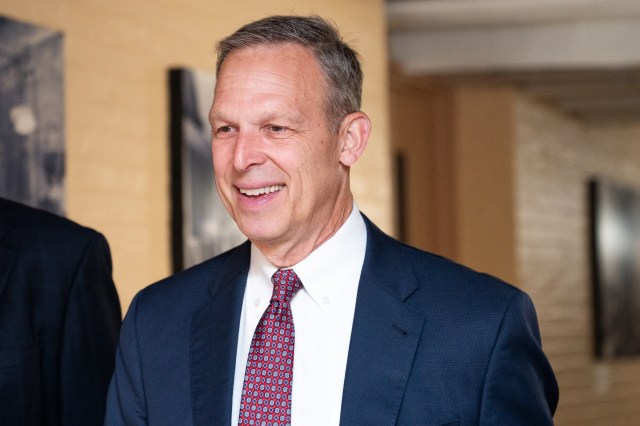 abc27News's tweet card. (WHTM)– Congressman Scott Perry is set to host a telephone town hall on Tuesday night. According to Congressman Perry, who represents Pennsylvania’s 10th Congressional District, he will…