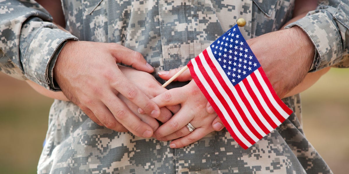 ATecotzky's tweet card. A military spouse who spent 25 years working for the federal government said she feels forced to retire, and it's making her sad about her vote.