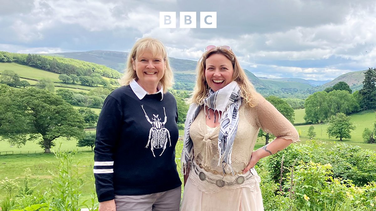 Marthakearney's tweet card. The singer-songwriter meets Martha Kearney in the Cambrian mountains of mid Wales.