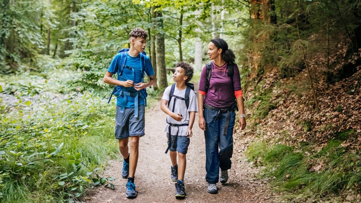 MeridethGattis's tweet card. Research shows that conversations in nature might help families connect. Here’s why—and how you can get started.