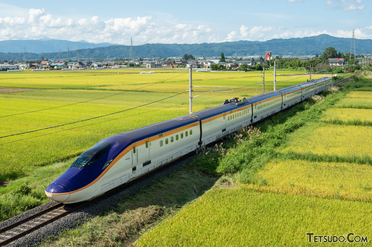 tetsudo_com's tweet card. JR東日本は22日、山形新幹線「つばさ」用のE8系で発生した車両故障について、その調査結果と対策などを発表しました。