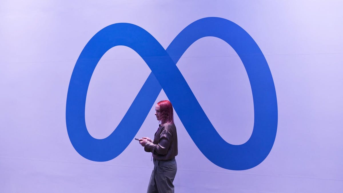 steph_palazzolo's tweet card. Meta Platforms CEO Mark Zuckerberg is on a tear in recruiting for a team focused on “superintelligence,” roughly defined as a more powerful version of artificial general intelligence, AI that can...
