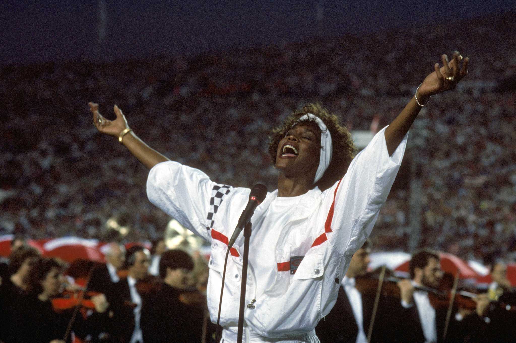 ChronFalkenberg's tweet card. Whitney Houston's dazzling "Star-Spangled Banner" gives America hope and Jimi Hendrix's rendition at Woodstock gives us a warning. 