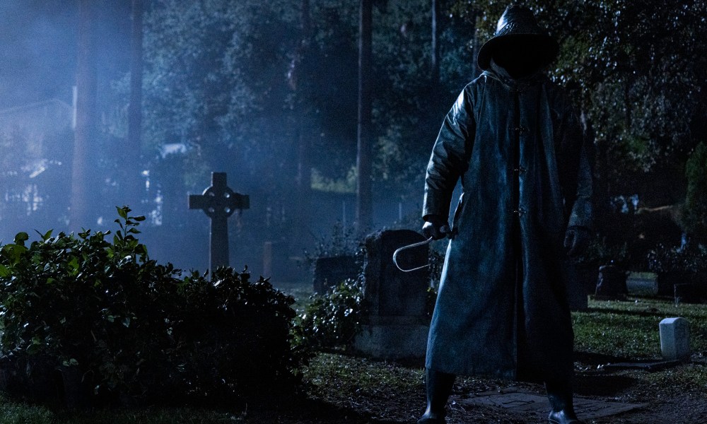 BDisgusting's tweet card. After three movies and a one-season television series, I Know What You Did Last Summer returned to the big screen over the weekend for the first time in 27 years, with Jennifer Love Hewitt and...