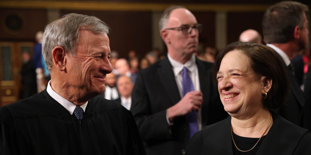 rcreps's tweet card. Thomas and Alito had the majority in only 62% of non-unanimous cases.