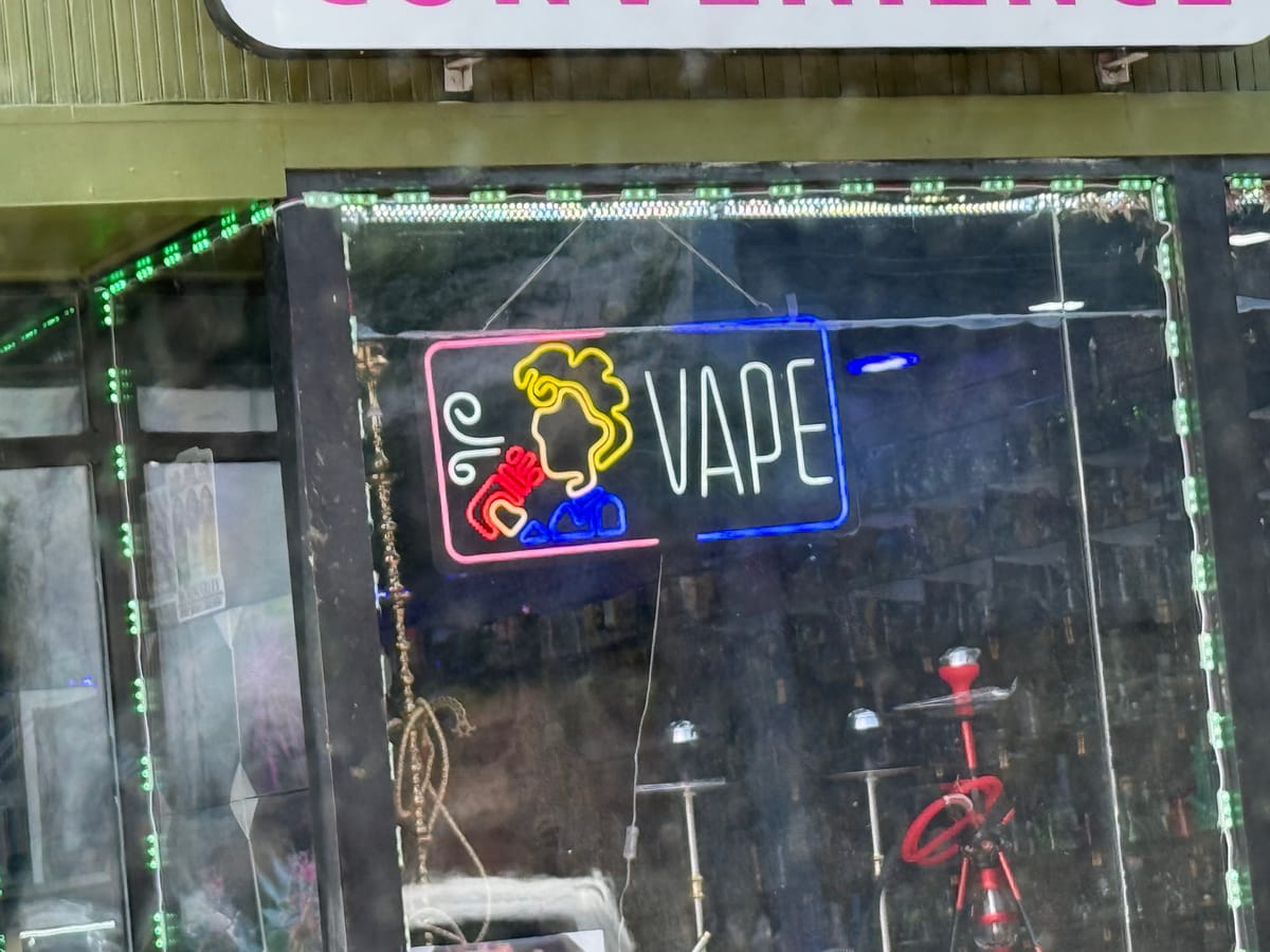 RichmonderNews's tweet card. Research has shown that “the number, density and proximity of retailers to schools are associated with greater numbers of adolescents who smoke,” said a city official.