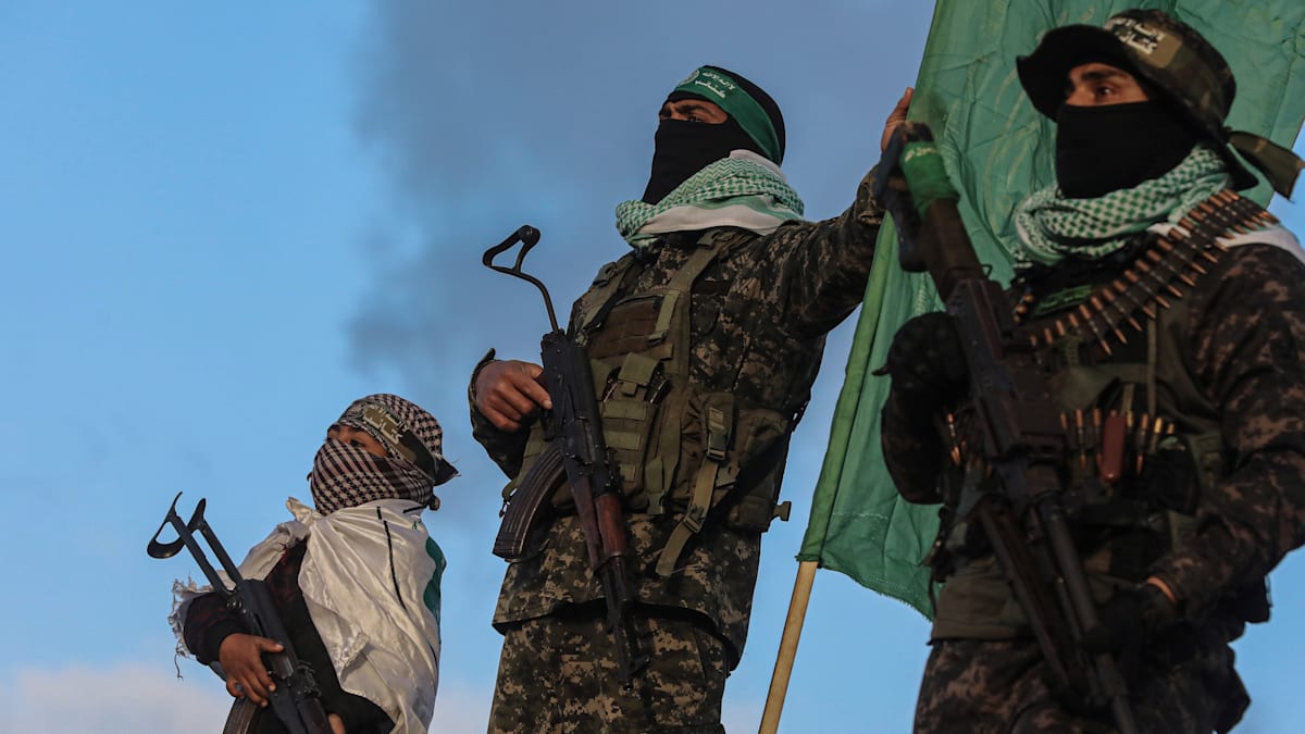 FrankSchnorren4's tweet card. Die Hamas hat einen 22-jährigen Palästinenser stundenlang gefoltert, nachdem er an Demonstrationen im Gaza-Streifen teilgenommen hatte. Er starb an seinen Verletzungen. Der Bruder des Opfers berich...