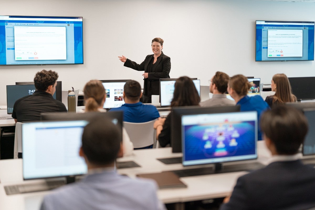 UCF's tweet card. The program, which is the first of its kind in the State University System, will prepare students to improve patient outcomes and healthcare delivery through the use of data-driven solutions.