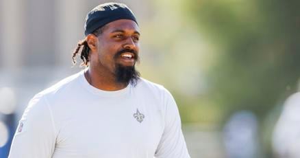 SaintsNOW's tweet card. The veteran edge rusher's two-word response made reporters erupt in laughter.