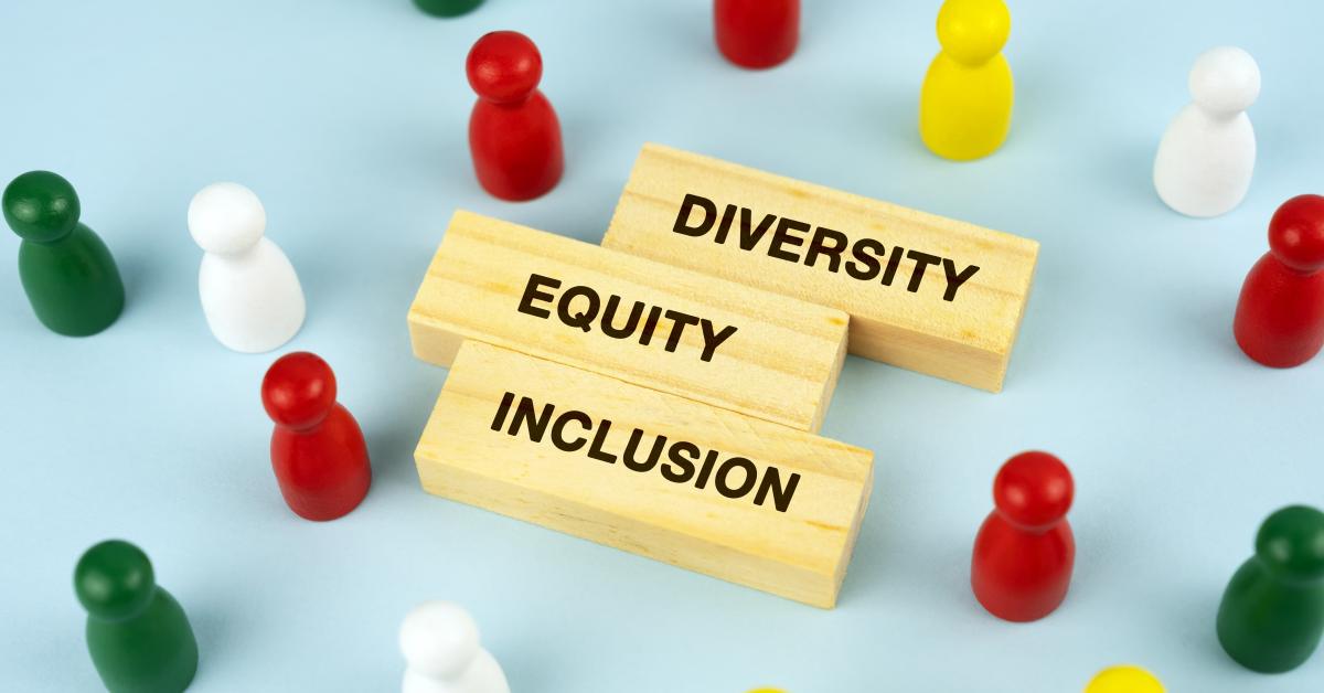 DanLennington's tweet card. A December 2023 federal lawsuit alleged the Bar promoted DEI practices, specifically its “Diversity Clerkship Program.”