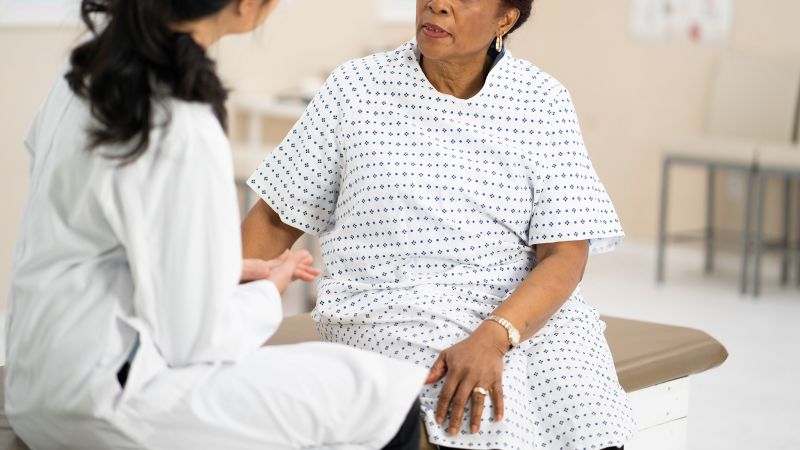 ACSNews's tweet card. A new report on cancer in the US shows a steady decline in overall deaths from 2001 through 2022. The rate of diagnoses among men fell from 2001 through 2013 and then stabilized through 2021 but...