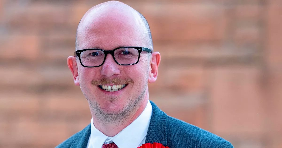 AndrewJQuinn97's tweet card. EXCLUSIVE: The Alloa and Grangemouth MP told the Record he is "committed rock solid to the Labour Party" and wants the whip back.